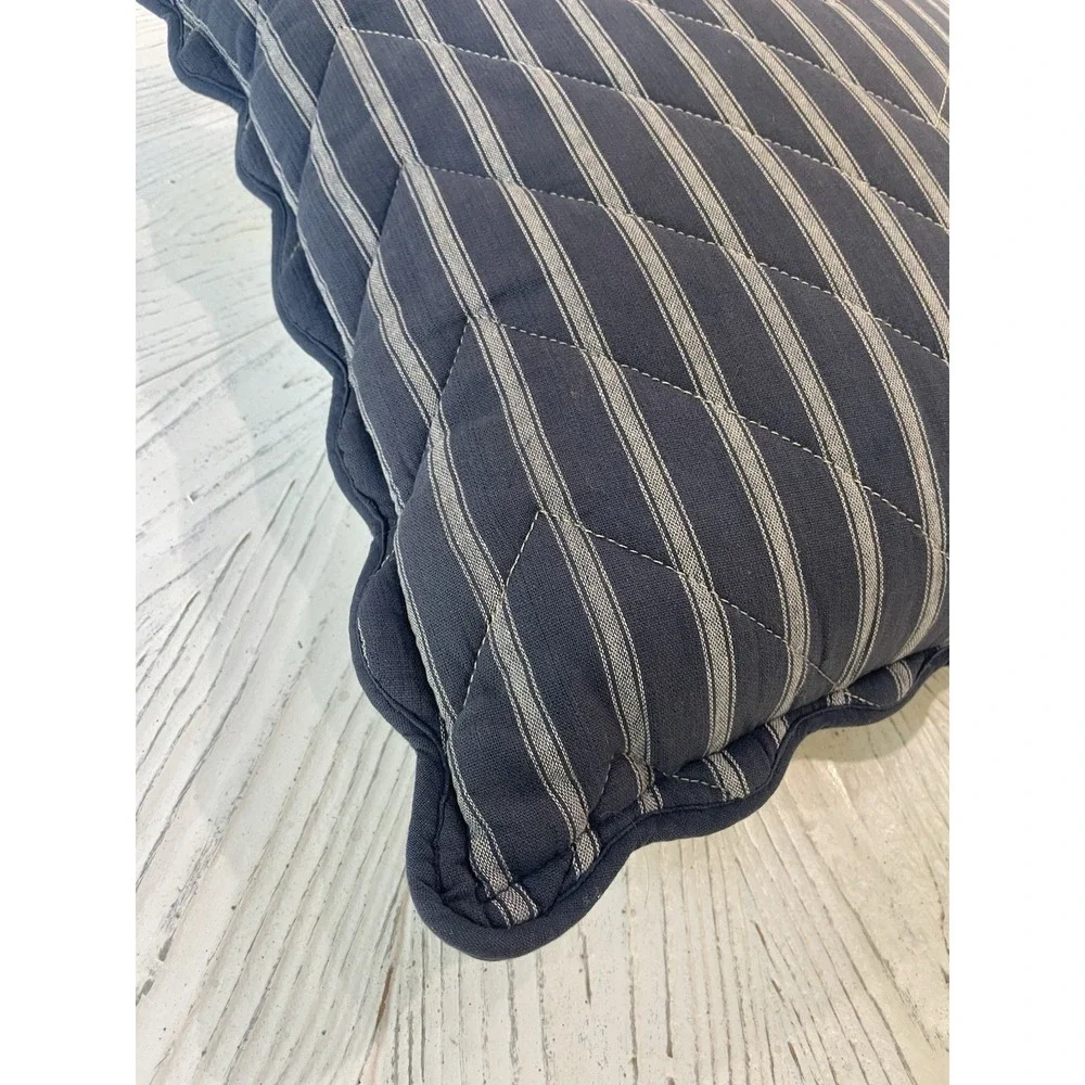 Ralph Lauren 18x18‎  Blue Scalloped Quilt Ticking Stripe Pillow w/Feather Insert